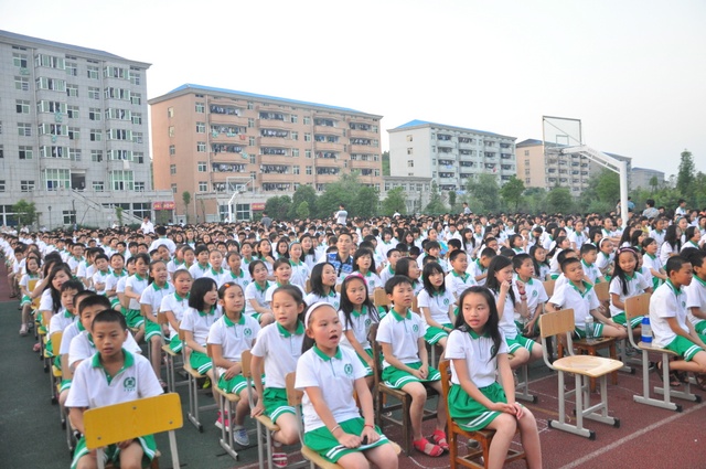 正源学校第三届“新概念英语”知识竞赛——小学生比赛